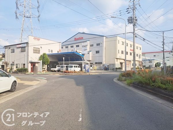 門真市四宮3丁目の中古一戸建て(前面道路含む現地写真)
