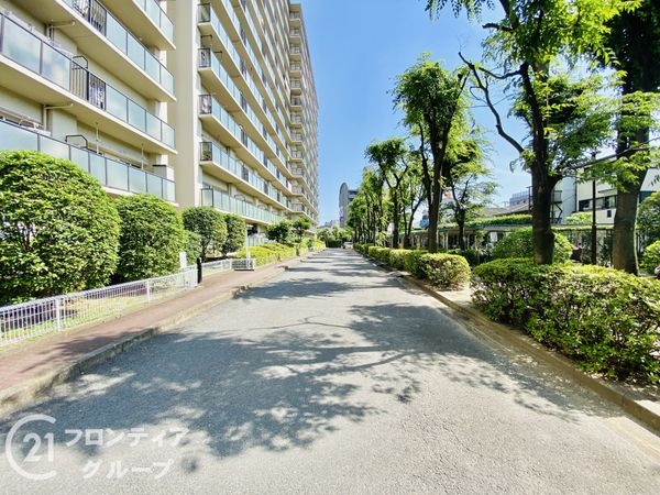 コスモシティ森林公園2番館　中古マンション