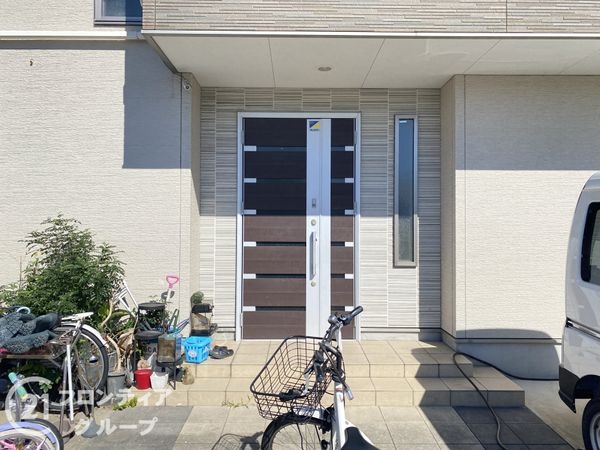 門真市島頭１丁目　中古一戸建て
