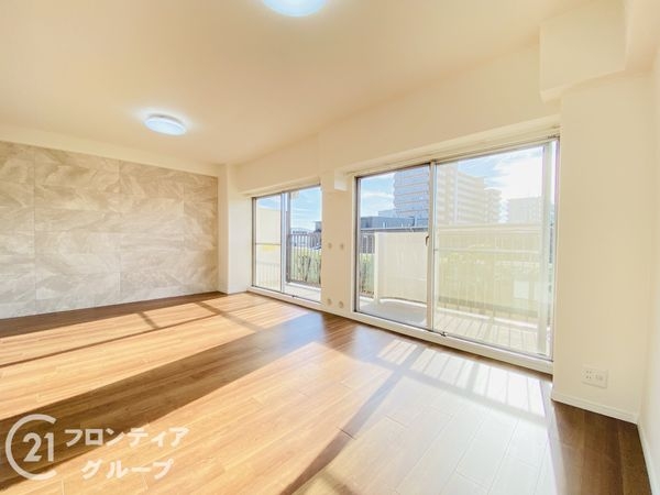 南門真ハイライフ 中古マンション(リビング)