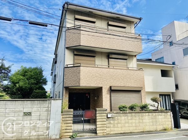 大東市新田本町の中古一戸建て