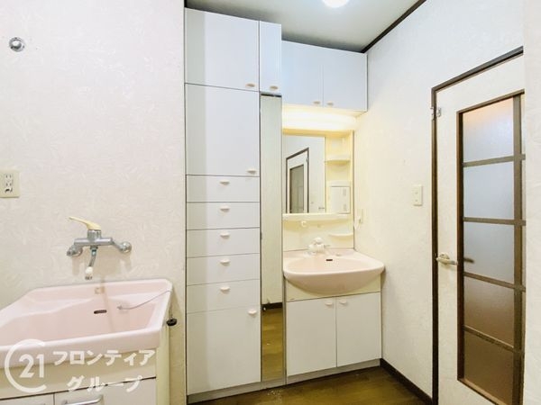 大東市新田本町の中古一戸建て