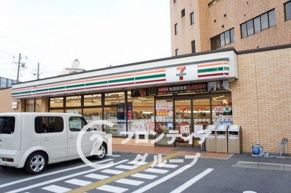 プレサンスレジェンド上新庄　中古マンション(セブンイレブン大阪上新庄1丁目店)