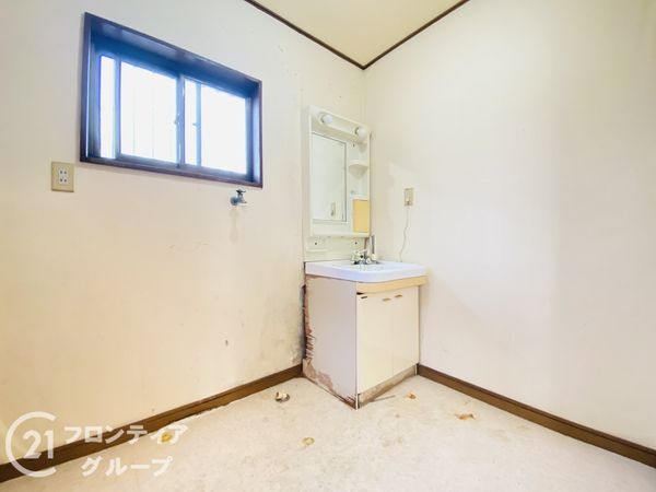 門真市舟田町の中古一戸建て