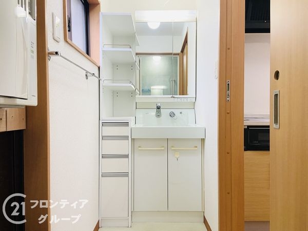 大東市三箇６丁目の中古一戸建て