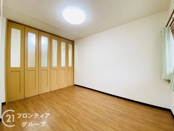 大東市三箇６丁目の中古一戸建て