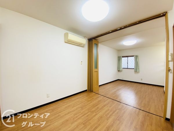 大東市三箇６丁目の中古一戸建て