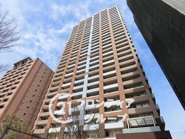 ロイヤルアークグランデールタワー　中古マンション