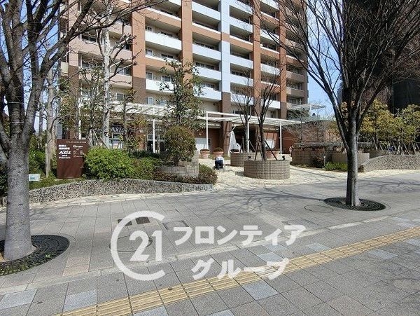 ロイヤルアークグランデールタワー　中古マンション