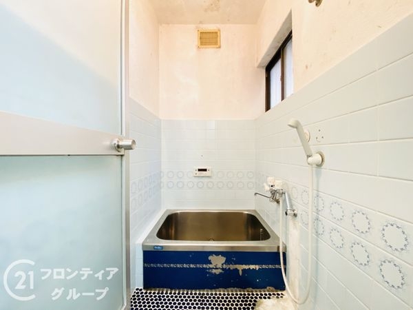 大阪市東淀川区小松３丁目　中古一戸建て