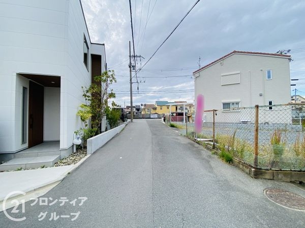 大東市南津の辺町　新築一戸建て　２号地
