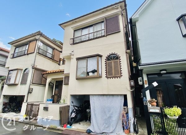 大東市緑が丘２丁目　中古一戸建て