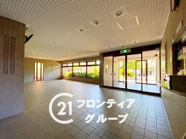 ファミール・パーク鶴見中古マンション(ロビー)