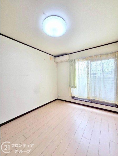 門真市三ツ島6丁目の中古一戸建て(寝室)
