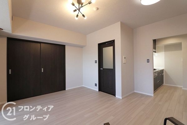 朝日プラザアルティマタワーズ 中古マンション(リビング)