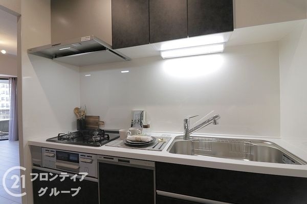 朝日プラザアルティマタワーズ 中古マンション(キッチン)