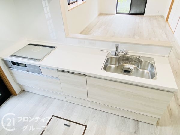 四條畷市さつきヶ丘　中古一戸建て