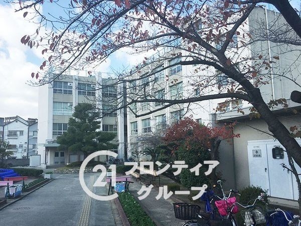 大阪市鶴見区横堤2丁目の中古一戸建て(大阪市立横堤小学校)