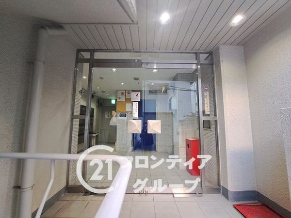 カーサー弥生 中古マンション(ロビー)