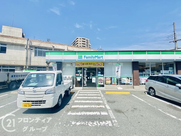 ディオ・フェルティ門真本町 中古マンション(ファミリーマート菊水通二丁目店)