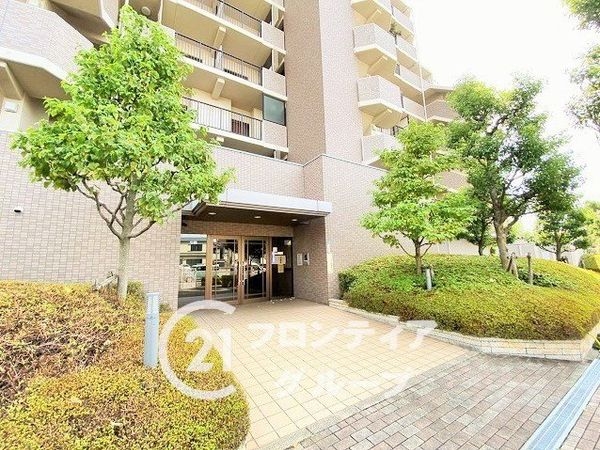 ディオ・フェルティ門真本町 中古マンション(ロビー)