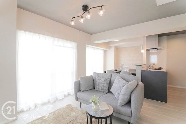 ライオンズマンション城東緑橋 中古マンション(リビング)