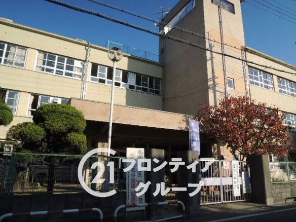 門真市南野口町の中古一戸建て(門真市立第二中学校)