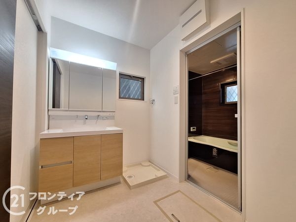 寝屋川市点野５丁目の中古一戸建て