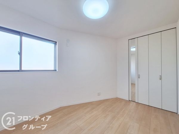 寝屋川市点野５丁目の中古一戸建て