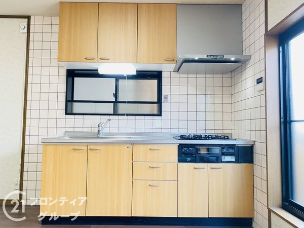 門真市三ツ島４丁目の中古一戸建て