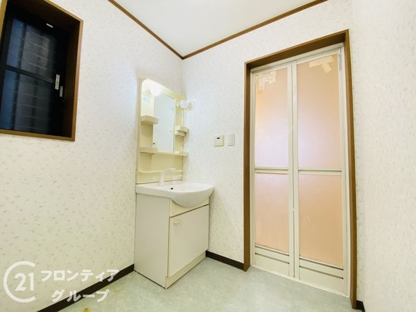 門真市三ツ島４丁目の中古一戸建て