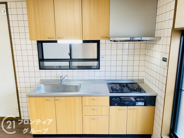 門真市三ツ島４丁目の中古一戸建て