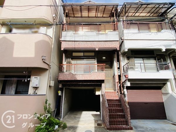 門真市宮前町　中古一戸建て