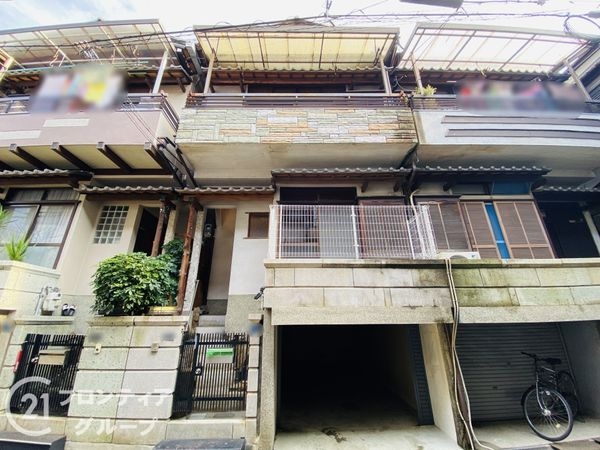 大阪市旭区高殿４丁目　中古一戸建て