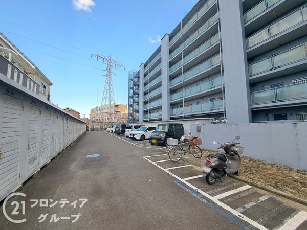 労住かどまハイツＢ棟　中古マンション