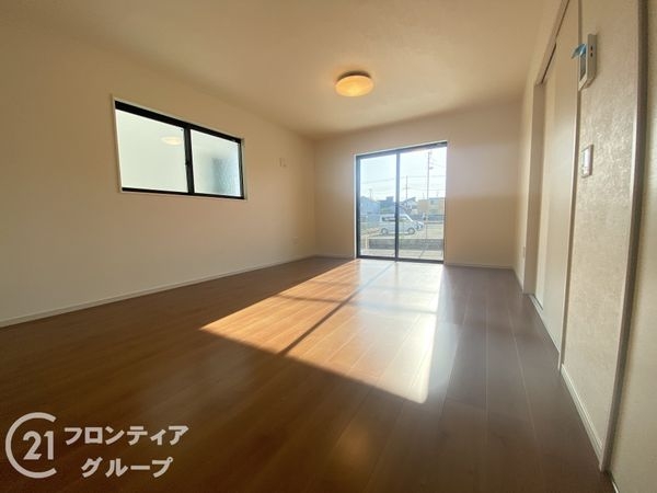 四條畷市二丁通町　新築一戸建て　１期　１号棟