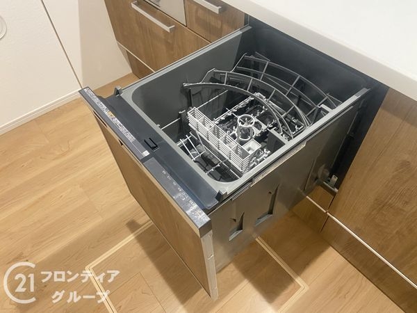 四條畷市二丁通町　新築一戸建て　１期　２号棟