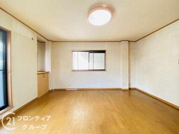 大阪市東淀川区井高野４丁目の中古一戸建て
