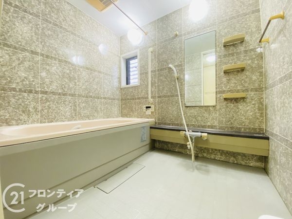 大阪市東淀川区井高野４丁目の中古一戸建て