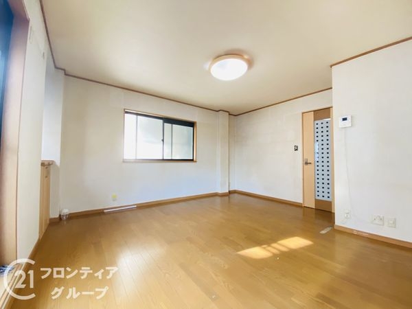 大阪市東淀川区井高野４丁目の中古一戸建て