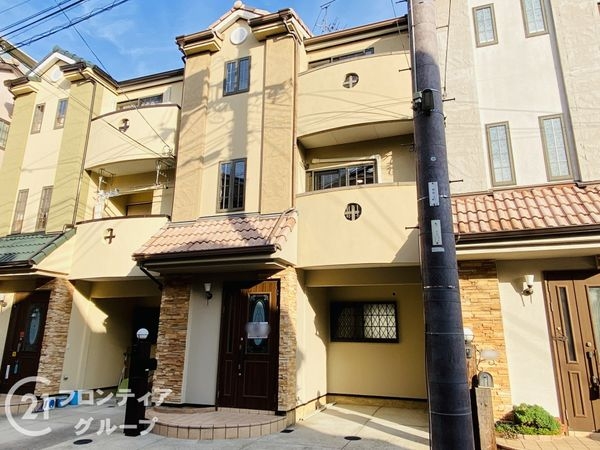 四條畷市西中野１丁目　中古一戸建て
