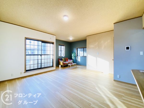 四條畷市西中野１丁目　中古一戸建て