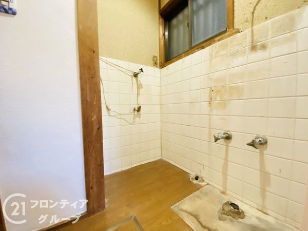 大東市明美の里町の中古一戸建て