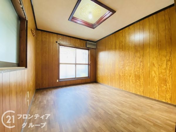 大東市明美の里町の中古一戸建て