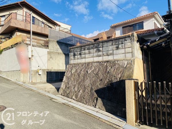 四條畷市岡山東５丁目の中古一戸建て