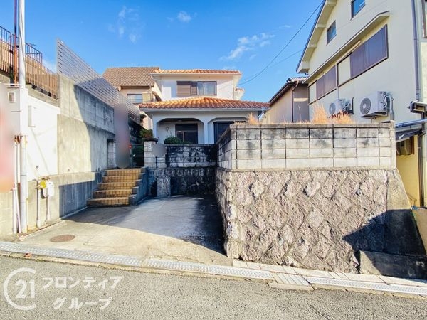 四條畷市岡山東５丁目の中古一戸建て