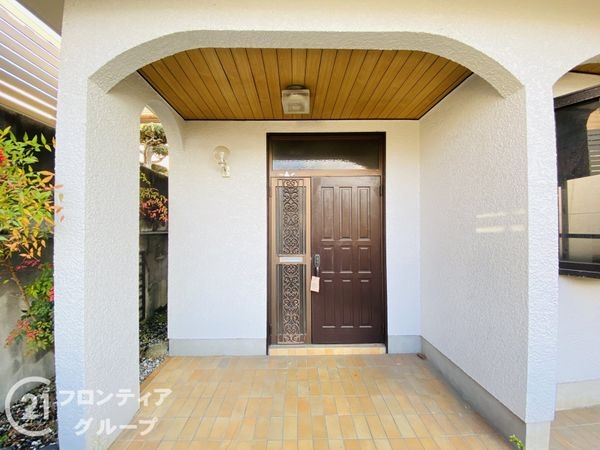 四條畷市岡山東５丁目　中古一戸建て