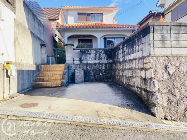 四條畷市岡山東５丁目　中古一戸建て