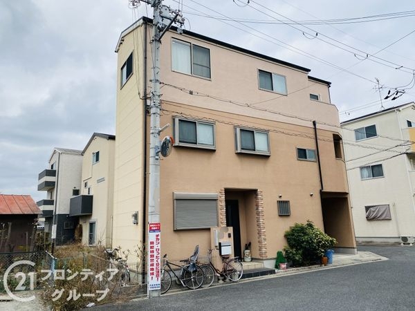 門真市下馬伏町の中古一戸建て