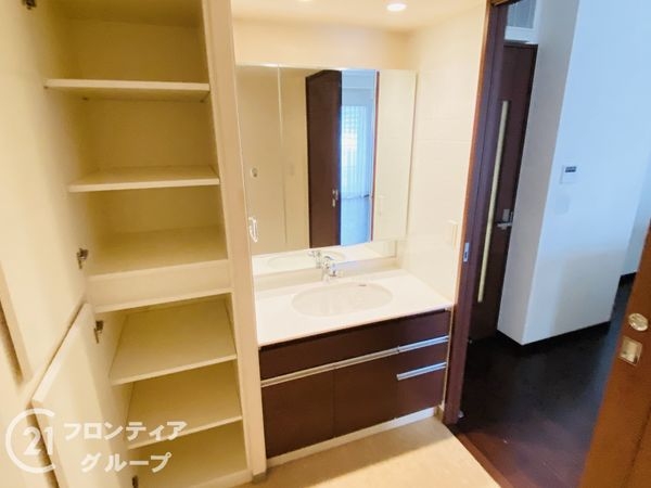 ローレルスクエア住道サンタワー　中古マンション